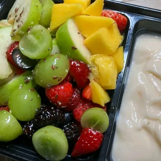 🚨🍄🚨🌱🚨🥗🚨🥘🚨🥙🍓🥥🚨
Meal preparation's are back, all orders will start going out in Monday. Meals will consist of main meal, fruits, veggies and snack. This is a 5-7 day plan for those whom want to discipline their appetites and create a healthier well balanced lifestyle.