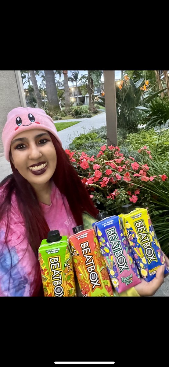 POV: I show up to your house with all 4 flavors of @BeatboxBevs Hard Tea ✨