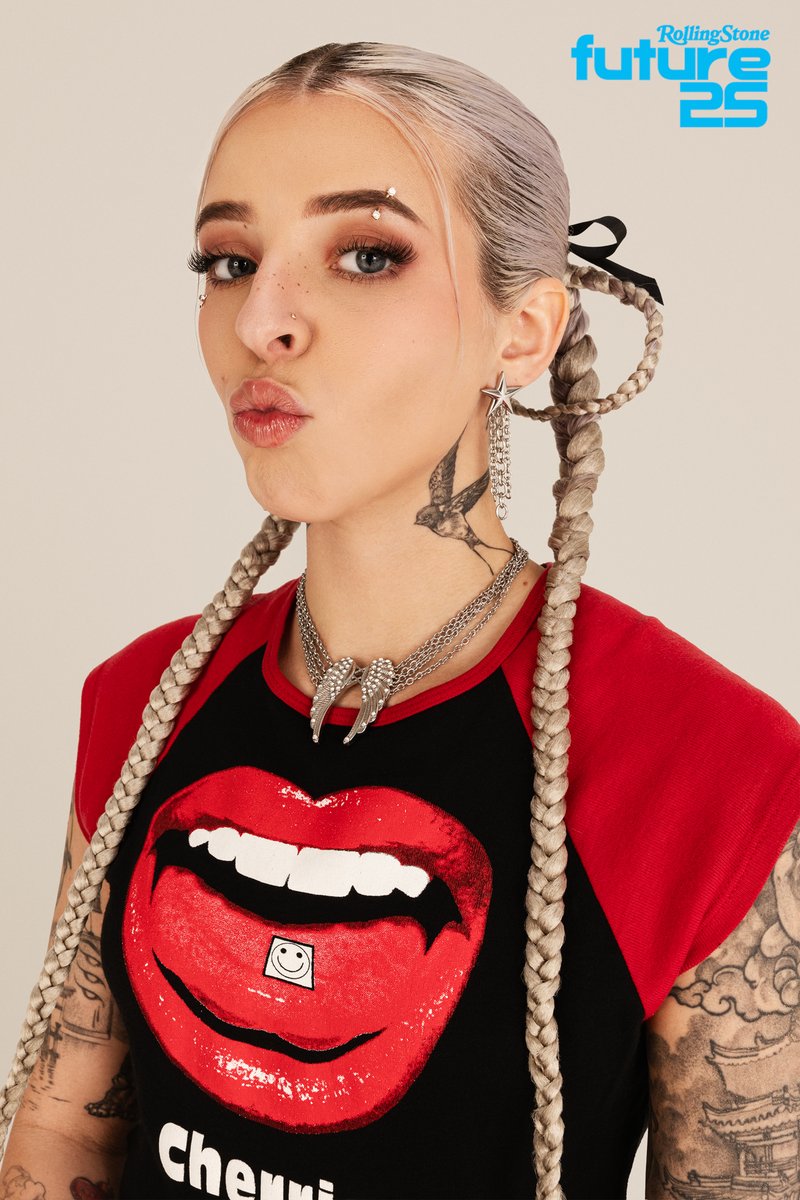 Rolling Stone (@rollingstone) on Twitter photo “I like the woman that I’m becoming more and more. I think that’s the biggest achievement in life.” — <a href="/itsyoungmiko/">it’s baby miko 💗</a> tells Rolling Stone
Read our conversation with the 26-year-old urbano wunderkind: rollingstone.com/music/music-fe… “I like the woman that I’m becoming more and more. I think that’s the biggest achievement in life.” — <a href="/itsyoungmiko/">it’s baby miko 💗</a> tells Rolling Stone
Read our conversation with the 26-year-old urbano wunderkind: rollingstone.com/music/music-fe…