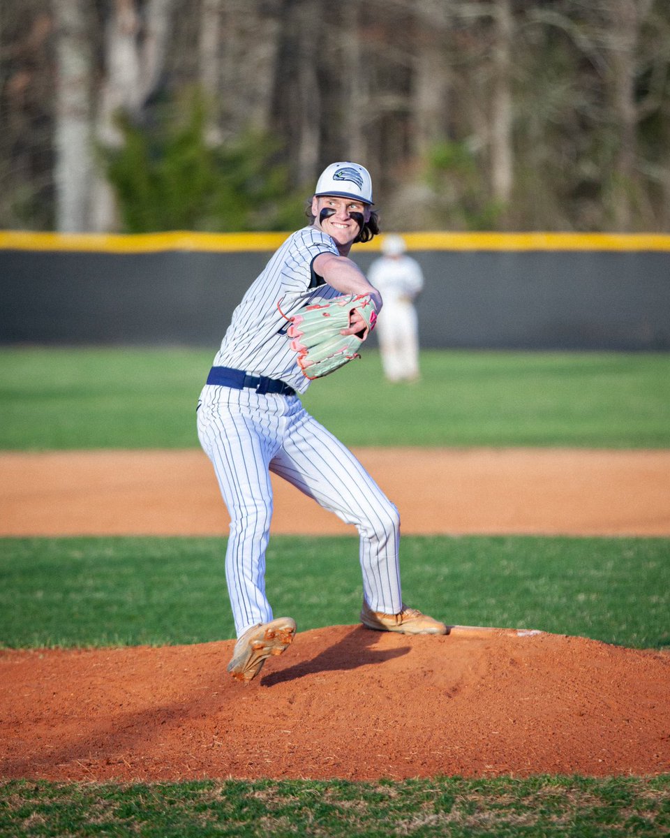 Hawks beat Spartanburg Christian 9-0 behind another dominate performance from <a href="/willpatterso6/">will</a> !

7.0 IP, 1 hit, 14 K, W

Top hitters

Leland Reed: 2-3, 2 R, 1 BB, 1 SB
Davis Yarbrough: 2-4, 2B, 1 R
<a href="/heaton_kade/">Kade heaton</a> : 1-4, 2 RBI, 1 R, 2 SB