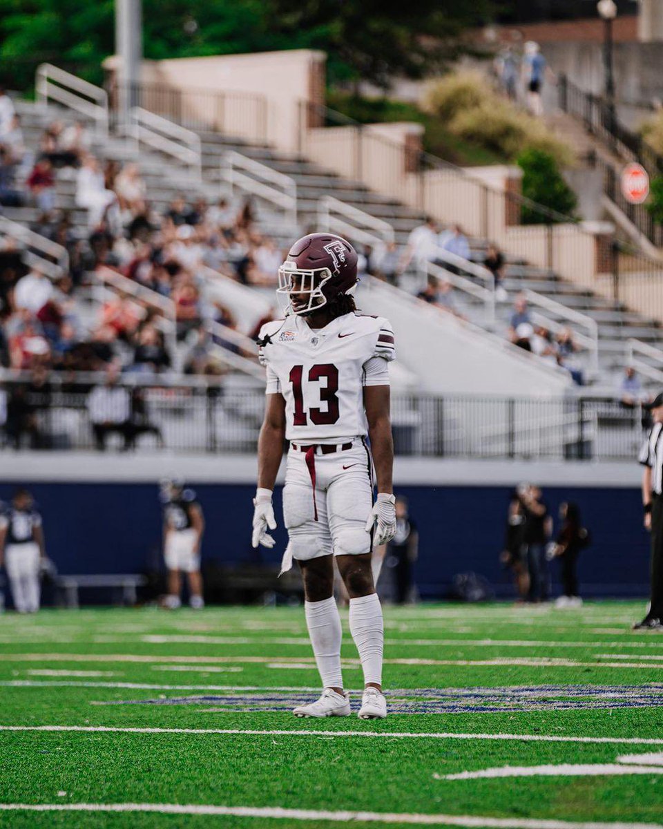 #AGTG Blessed To Receive An Offer From Fordham University #RAMILY🐏 @dj_BluMajik @FORDHAMFOOTBALL @CoachPetrarca @CoachMoore313 @Nawf_Recruits @CoachHerron12 @ChadSimmons_ @SWiltfong247 @jeffsentell @BALLERSCHOICE1 @Andrew_Ivins @CharlesPower @RivalsFriedman @adamgorney