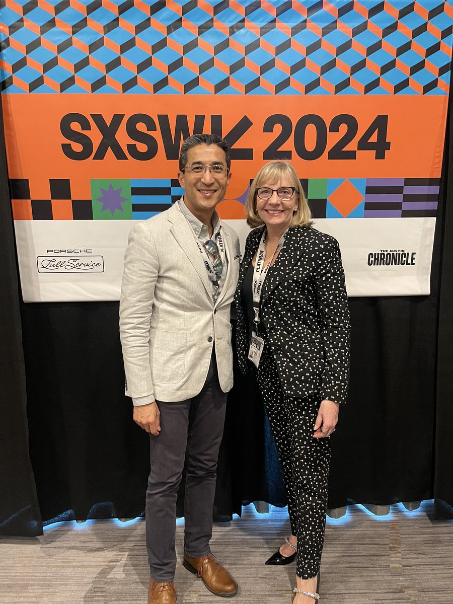 RasuShrestha's tweet image. The Home is the New Brick &amp;amp; Mortar for Healthcare. 

We demystified the future of Health and Hospital at Home. Superb moderation by the brilliant @chrissyfarr! And what rockstar co-panelists in @DeborahDisanzo &amp;amp; @VinGuptaMD!!

#SXSW2024 #SXSW #pinksocks @sxsw