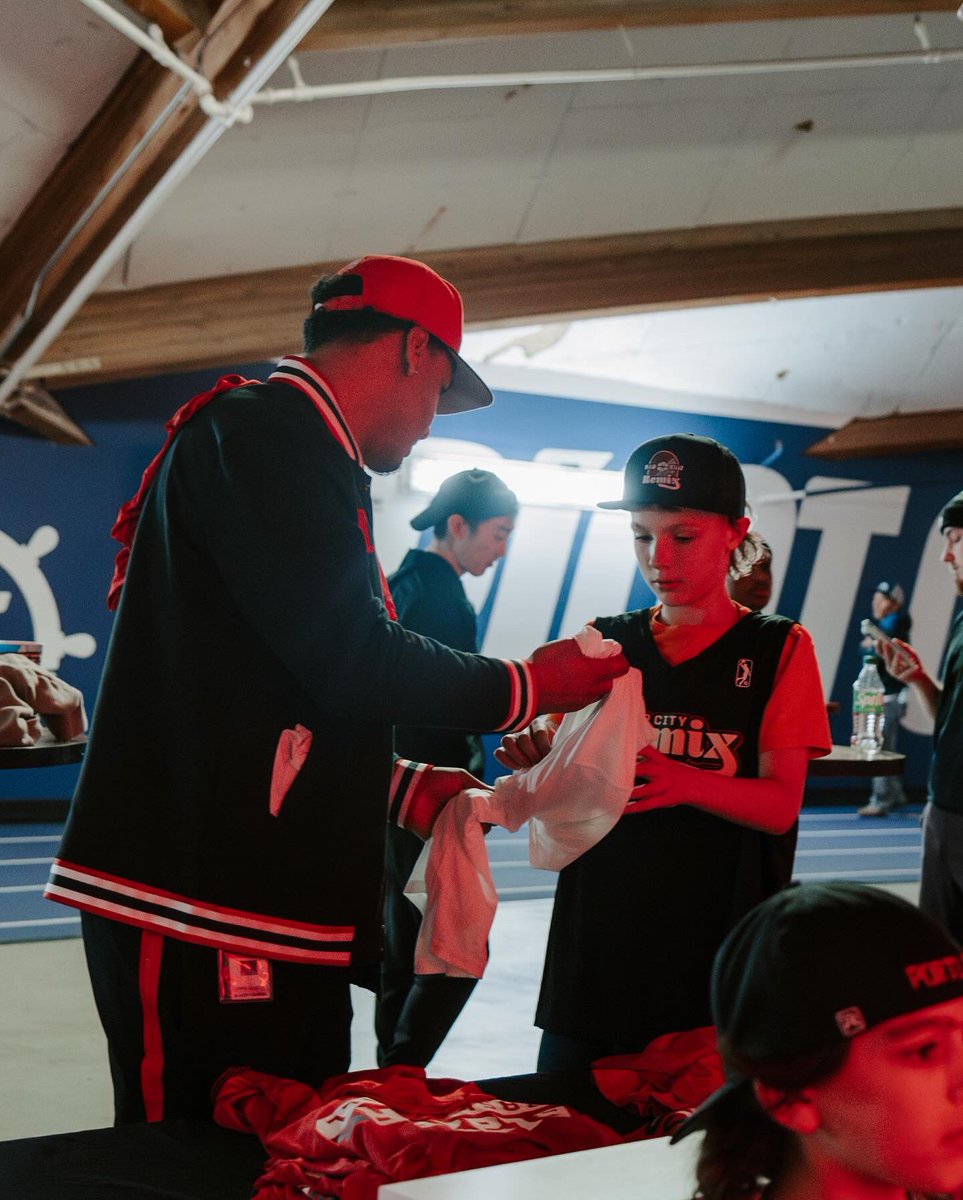 B5 🤝 Remix