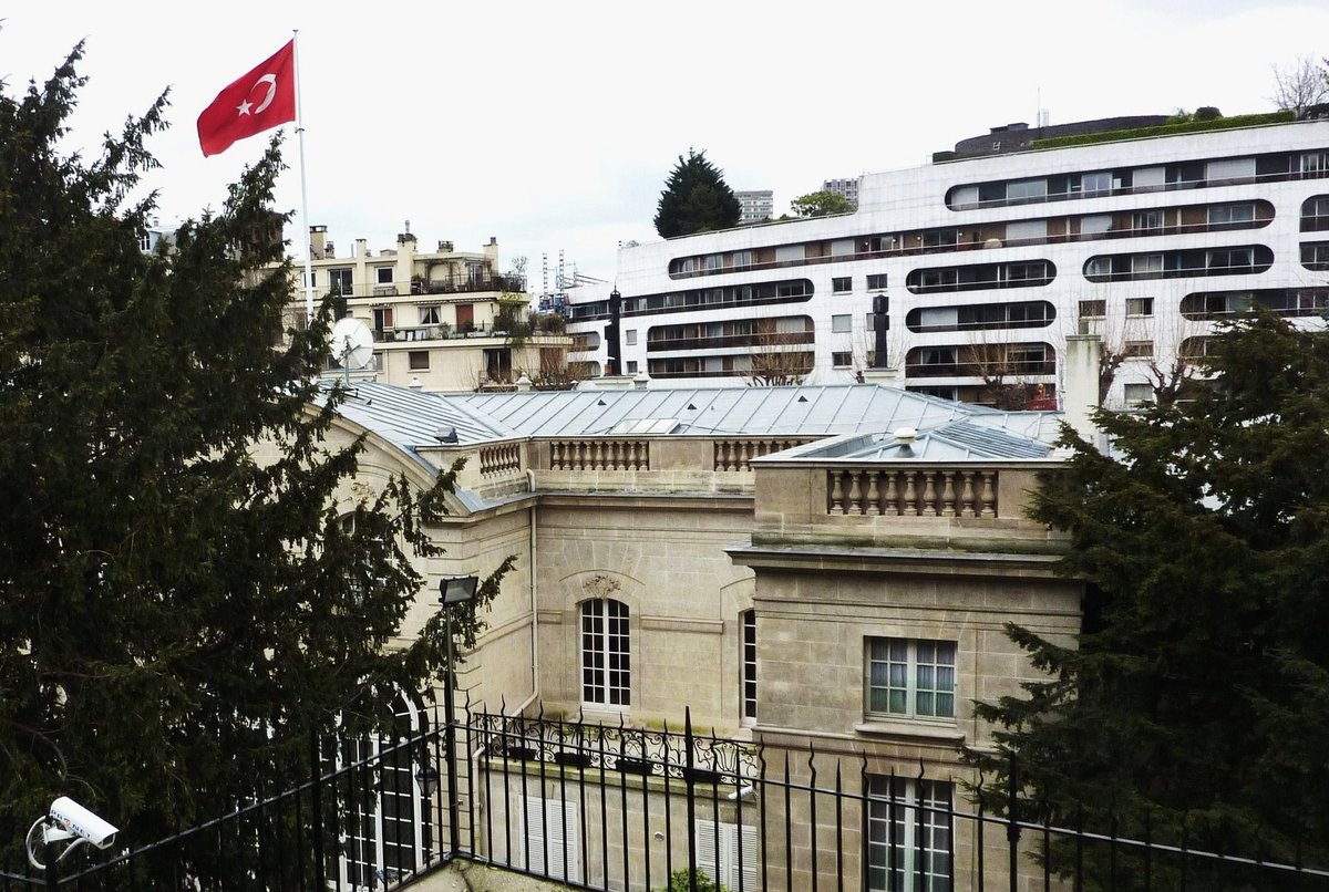 TurkishCentury's tweet photo. Türkiye has the #3 highest number of embassies/consulates in the world after China &amp; USA!  https://t.co/NYQ3vMsXz6 🇹🇷 #TurkishEmbassy #TurkishConsulate https://t.co/sWsT9LDAUT