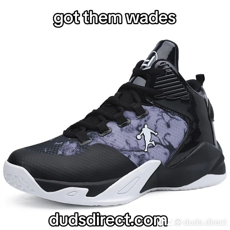 Dudsdirect's tweet photo. Happy #tuesday! stoppin into say #checkitout. https://t.co/vCSr01WhTr coming in with the evening drops. #stayfresh https://t.co/PNPxMaVagQ
