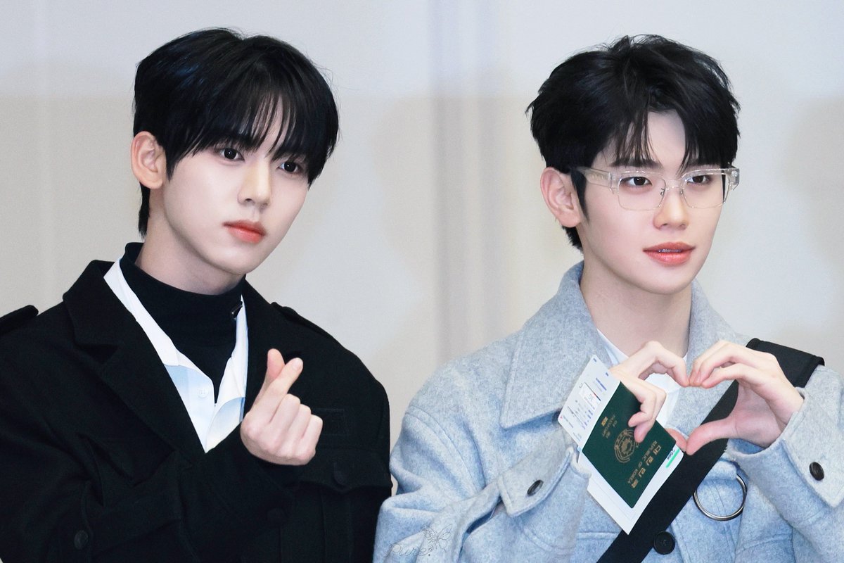 240213 🐰🐶🍑🐥
#김태래 #KIMTAERAE #キムテレ 
#한유진 #HANYUJIN #ハンユジン 
#ZEROBASEONE #제로베이스원 #제베원