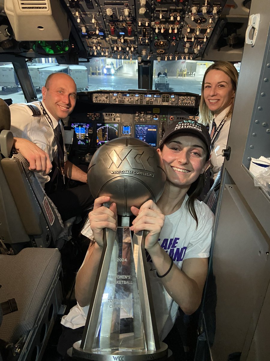 <a href="/PortlandWBB/">Portland Pilots Women's Basketball</a> Pilot (and trophy) meet <a href="/AlaskaAir/">Alaska Airlines</a> pilots. Back to PDX and the NCAA Tournament we go.   #WeArePortland