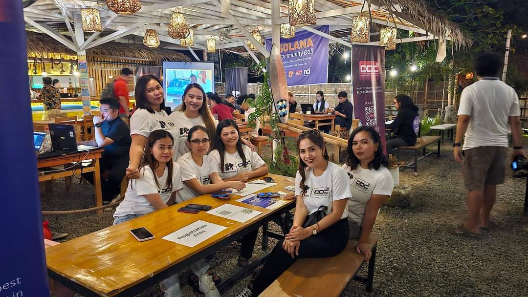 mary_palima's tweet photo. Happy to have joined Solana Meet Up and get into learning more about the system.
Huge salute 🫡 to @DavaoDefi and @SuperteamEarn @Superteam Philippines for making things possible.
#SolanaMeetUp
#DavaoDefi https://t.co/FfdnRcEIdX