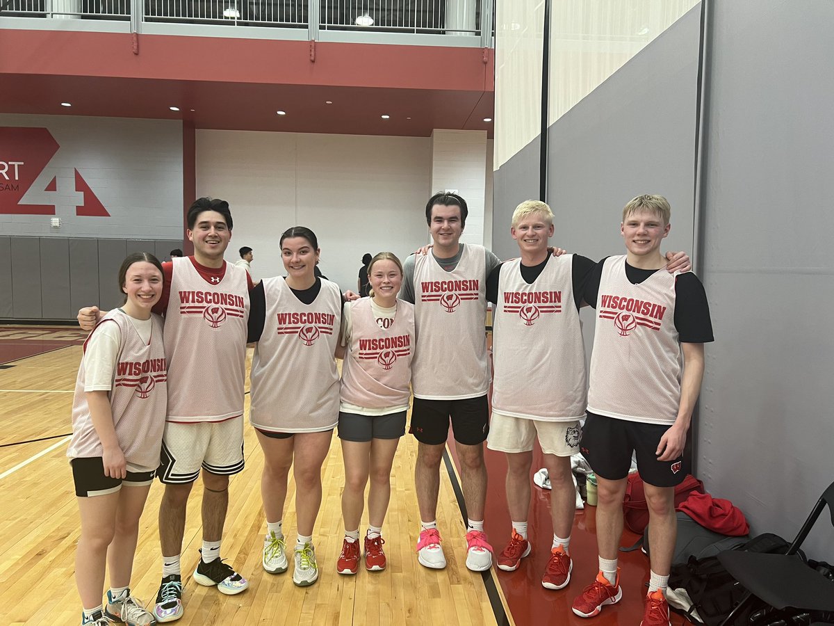Badgers cruise in the second half to take the semifinals W 53-47! 

<a href="/JohnMirsberger/">John Mirsberger</a> 10 rebs 6 stls and a strong dunk
<a href="/HzSam/">Sam Hertzog</a> 24 pts, 18 in 2nd half
Isaac with 23 and 6 assists
