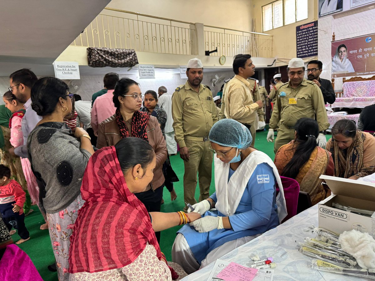 Service with Humility ~  Health Screening Camp organized by Sant Nirankari Charitable Foundation scheduled on 13th March 2024, Wednesday - 7 am to 11 am at Sant Nirankari Satsang Bhawans in Delhi/NCR

#servicewithhumility #santnirankarimission #humanity #SNCF