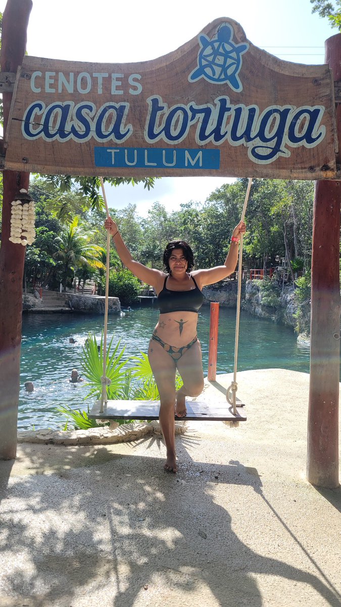 yovanalloyd's tweet photo. Disfrutando de los cenotes en Tulum México https://t.co/gKhGBPHvhd
