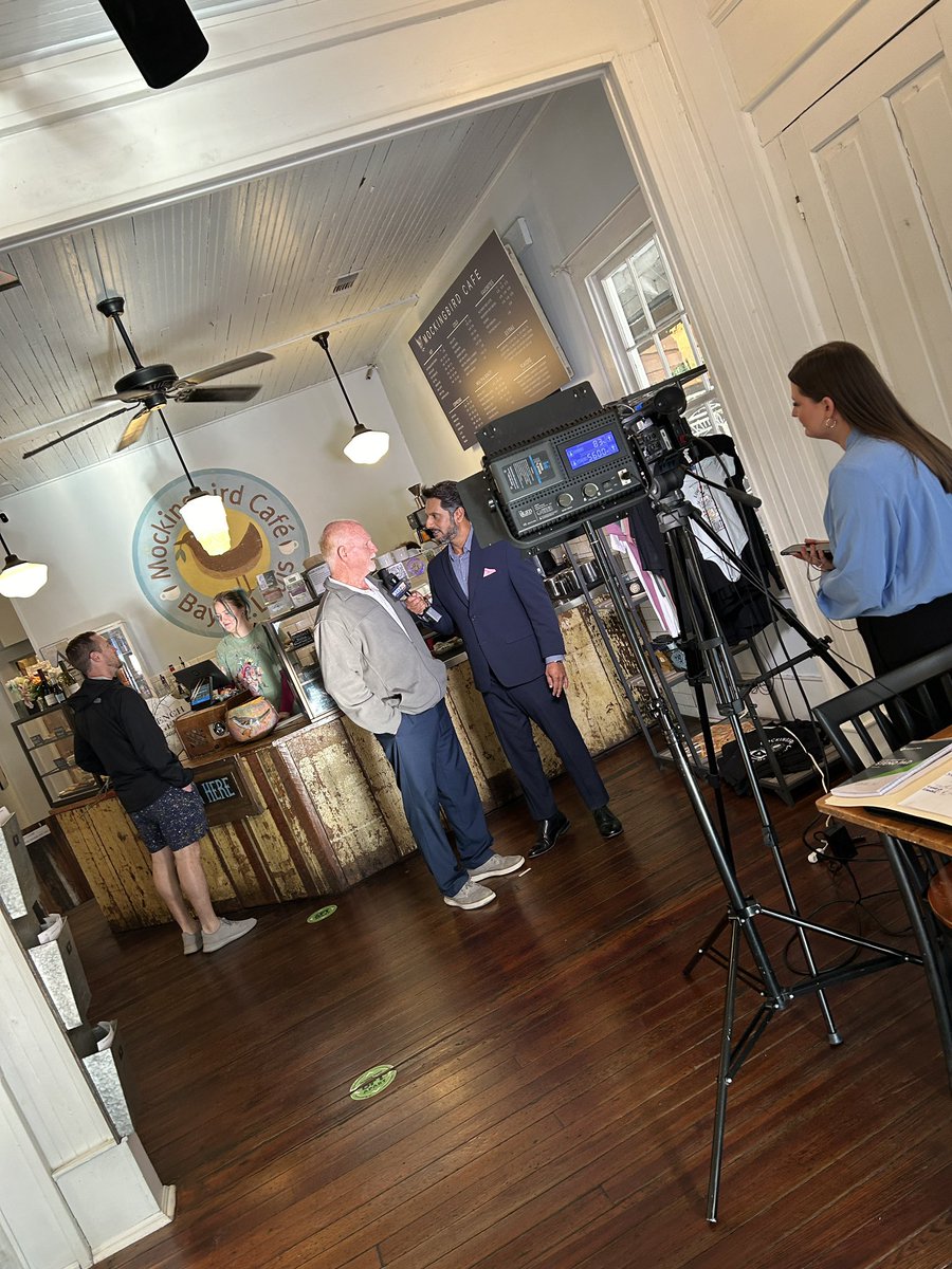 JeremyBurkeWave's tweet photo. Appreciate @WxxvRob and @AnsleyBrentTV with @WXXV25 for highlighting some of the many offerings of Bay St. Louis with a live broadcast from the Mockingbird Cafe in Old Town Bay St Louis. #BayStLouis #OneCoast https://t.co/mkn7lp2RKd
