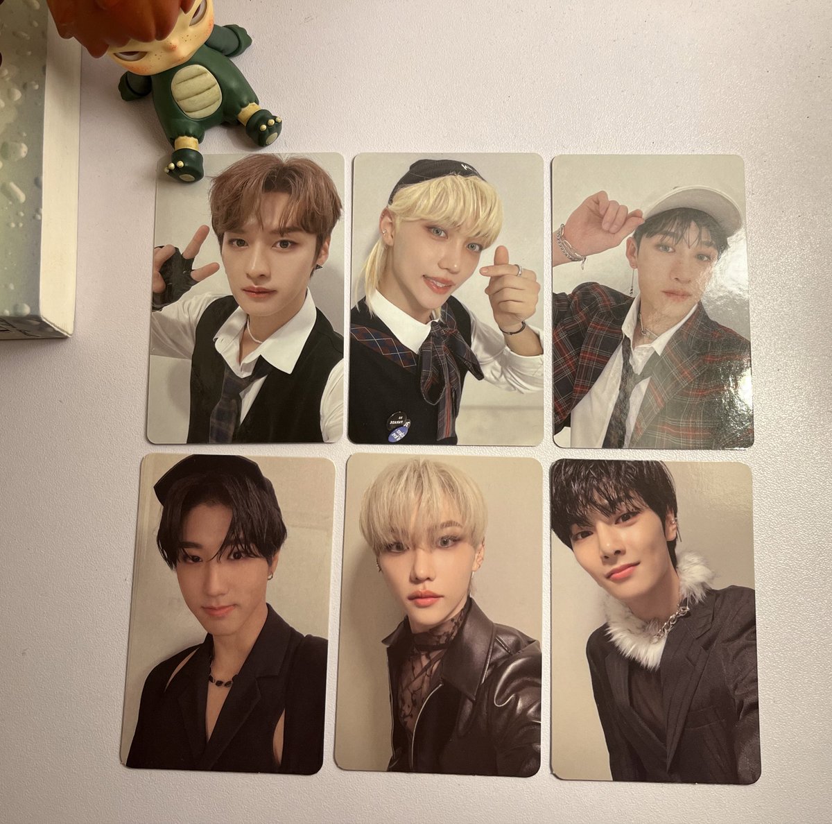 lvnt3rcart's tweet photo. wts lfb ph ww #lvntrsells

⛅️skz oddinary pc  
 
  ✨129 / set

  ꒰ mod jnt 
  ꒰ mop gcash bank transfer

t. stray kids hyunjin felix leeknow oddinary cevel https://t.co/iPviebW8fN