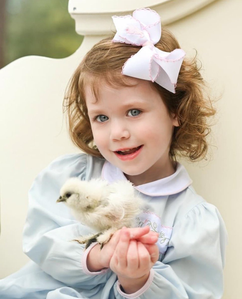 My little chickadee, holding a chick🐥🥰 Just got our first pic back from our Easter photo shoot! I’m in love 😍 #easter #happyeaster #EasterPhotos #easterphotoshoot #momlife #Easter2024 #loveislove #foryoupage