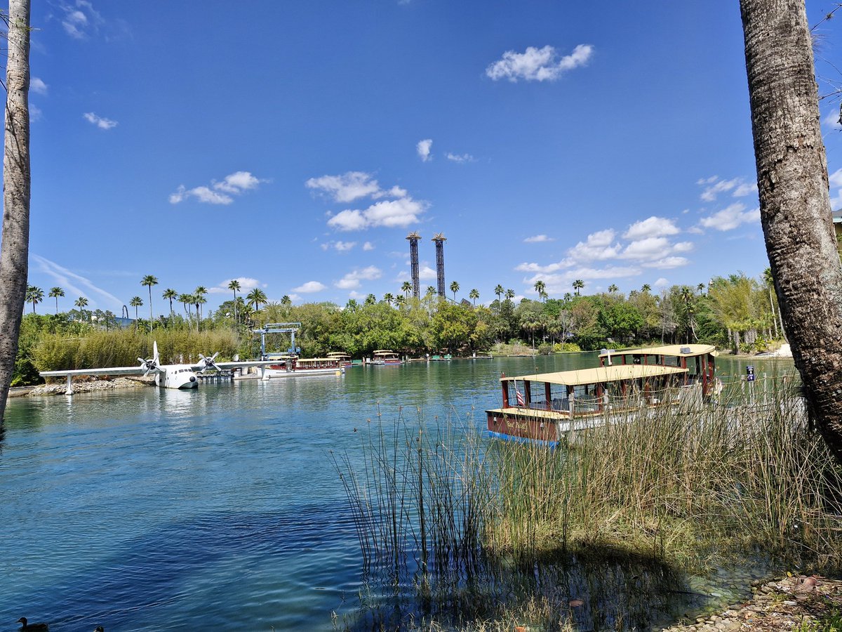 Alejandro A. Franco tweet media