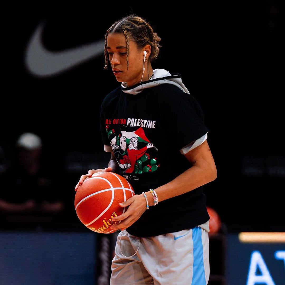 WNBA star Tasha Cloud <a href="/T_Cloud4/">Natasha Cloud</a> chose PYM as her grassroots org beneficiary this season at <a href="/AUProSports/">Athletes Unlimited</a>. Thanks for repping PYM, Tasha! 🏀🏀🇵🇸🇵🇸