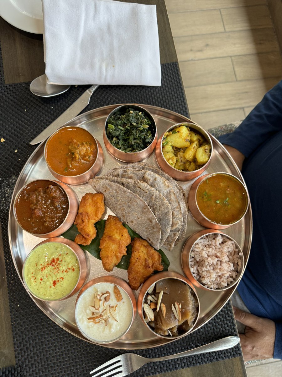 The humble Kumaoni thaali! Uff! @TajHotels