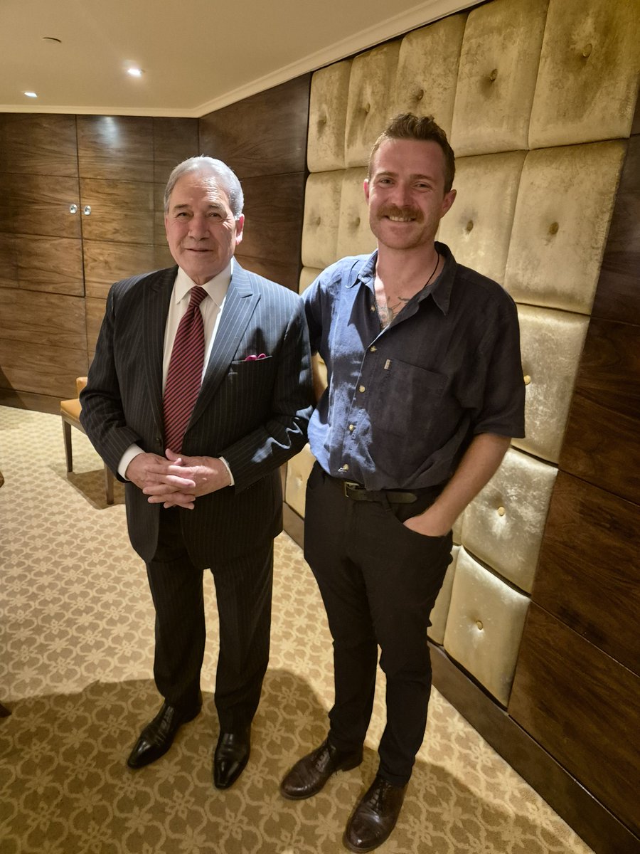 @AsiaMediaCentre media intern @onlinewithjack (Jack Marshall), interviewed the Rt Hon Winston Peters yesterday in New Delhi. Jack is interning at @DeccanHerald in #Bangalore and in doing so, learning all about India and building great connections. @asianewzealand @NewZealandMFA