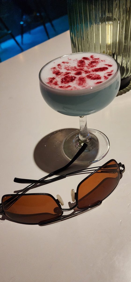 SAGEofZED's tweet photo. Having some Cocktails...Tuesday is the best day. Violette Lady at #Bloom #CocktailBars The #MidnightLounge is at #BloomBar in #COSprings tonight. https://t.co/DQ6iZosRLJ