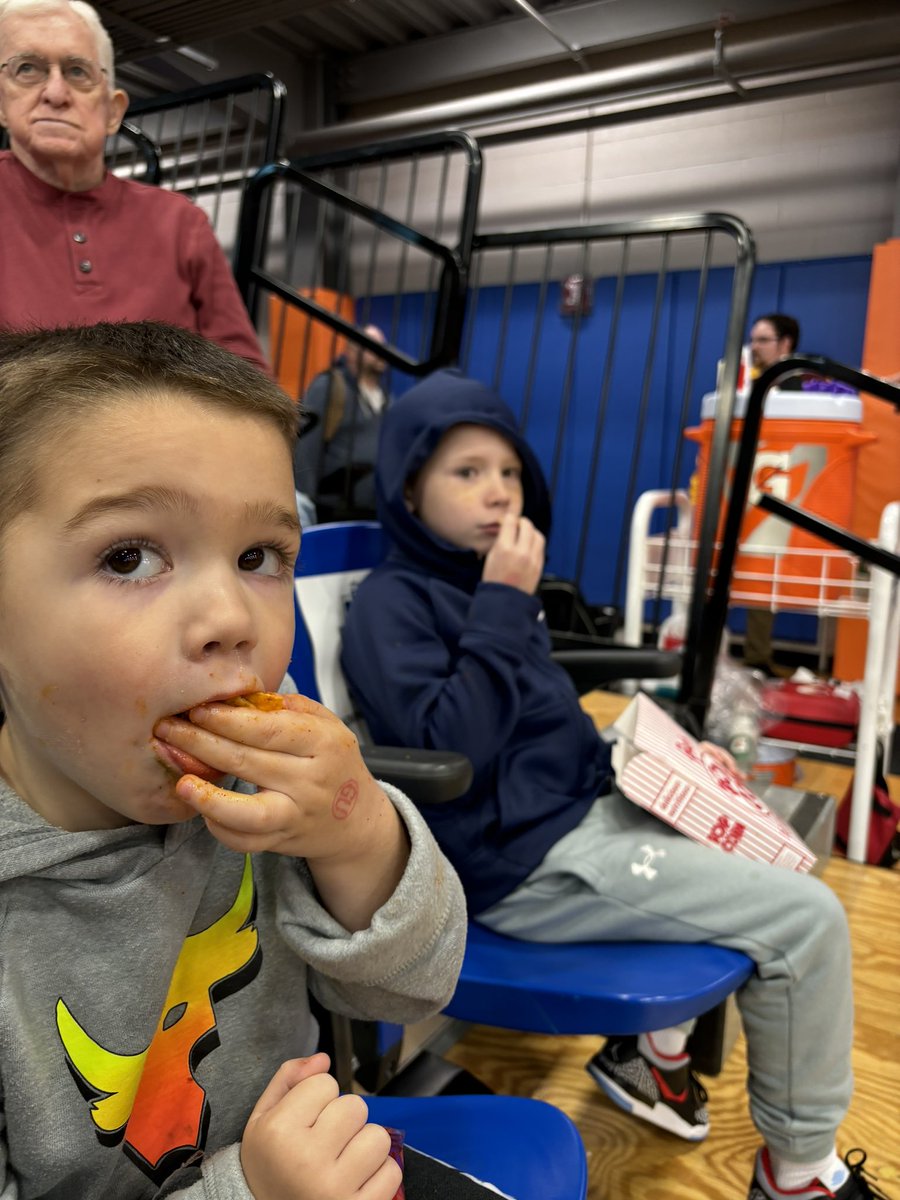 Coach Gene tweet media