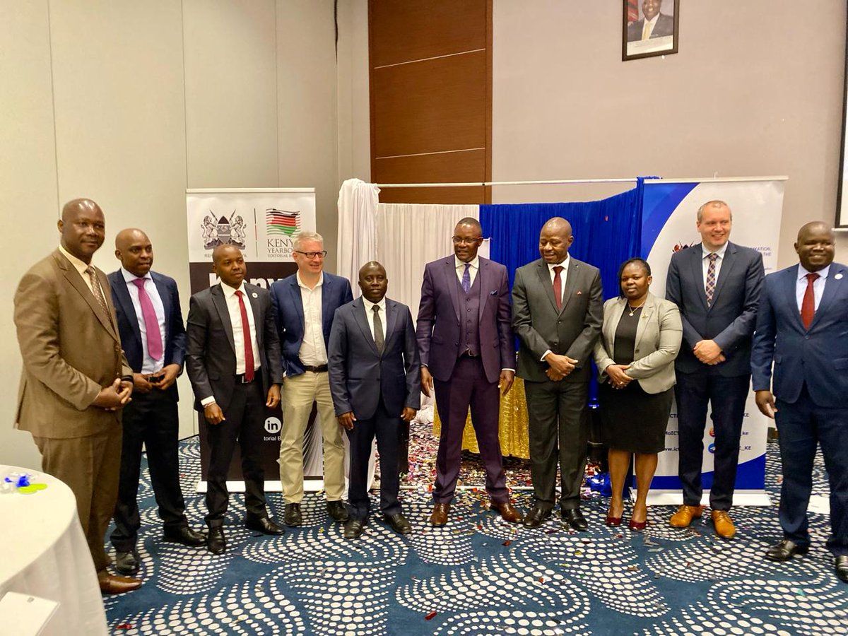 Kenyayearbook's tweet photo. Launch of #MICDESPLaunch (@MoICTKenya) in Pictures from your trusted #Digitalstoryteller
@DPublicComms @dosande @KimetoLilian @ICTAuthorityKE @KBCChannel1 @MediaCouncilK @konzatech @CA_Kenya
#MICDESPLaunch #SPLaunch https://t.co/dT51mYhiEW