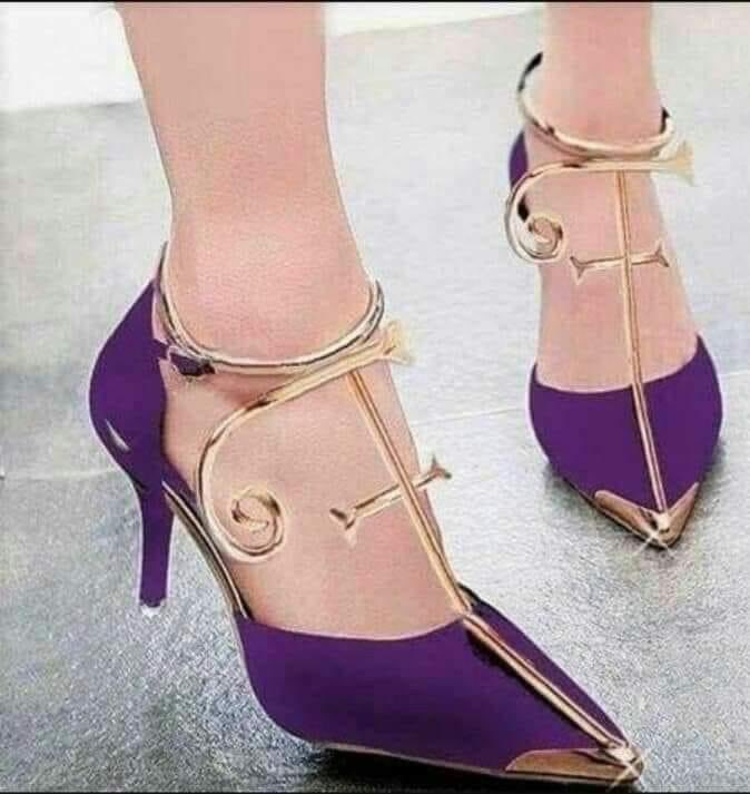 💜#shoelovers #shoes #shoesaddict #shoestyle #shoeaddict #heels #shoelover #shoelove #shoe #shoesoftheday  #shoegame #shoeoftheday  #shoefashion  #shoeslover