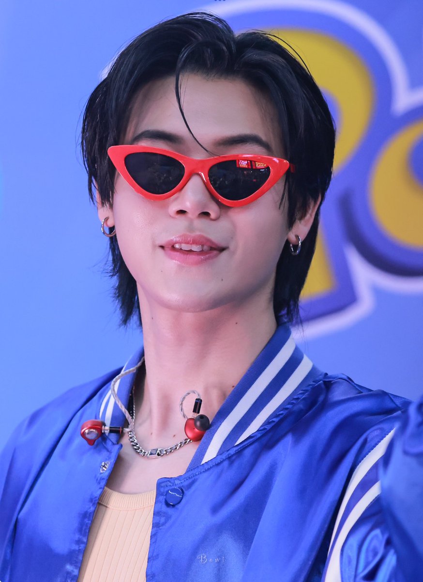 SThumya's tweet photo. 20240223  💙

สุดหล่อคนนี้ ชื่ออะไรค้าบบบ🤭

#OreoPokemonYinWar #PlaywithOreoPokemon 
@yinyin_anw #yinyin_anw Yin Anan #หยิ่นวอร์ #YinWar 
#BoWiGallery https://t.co/OFqZwnaSUK