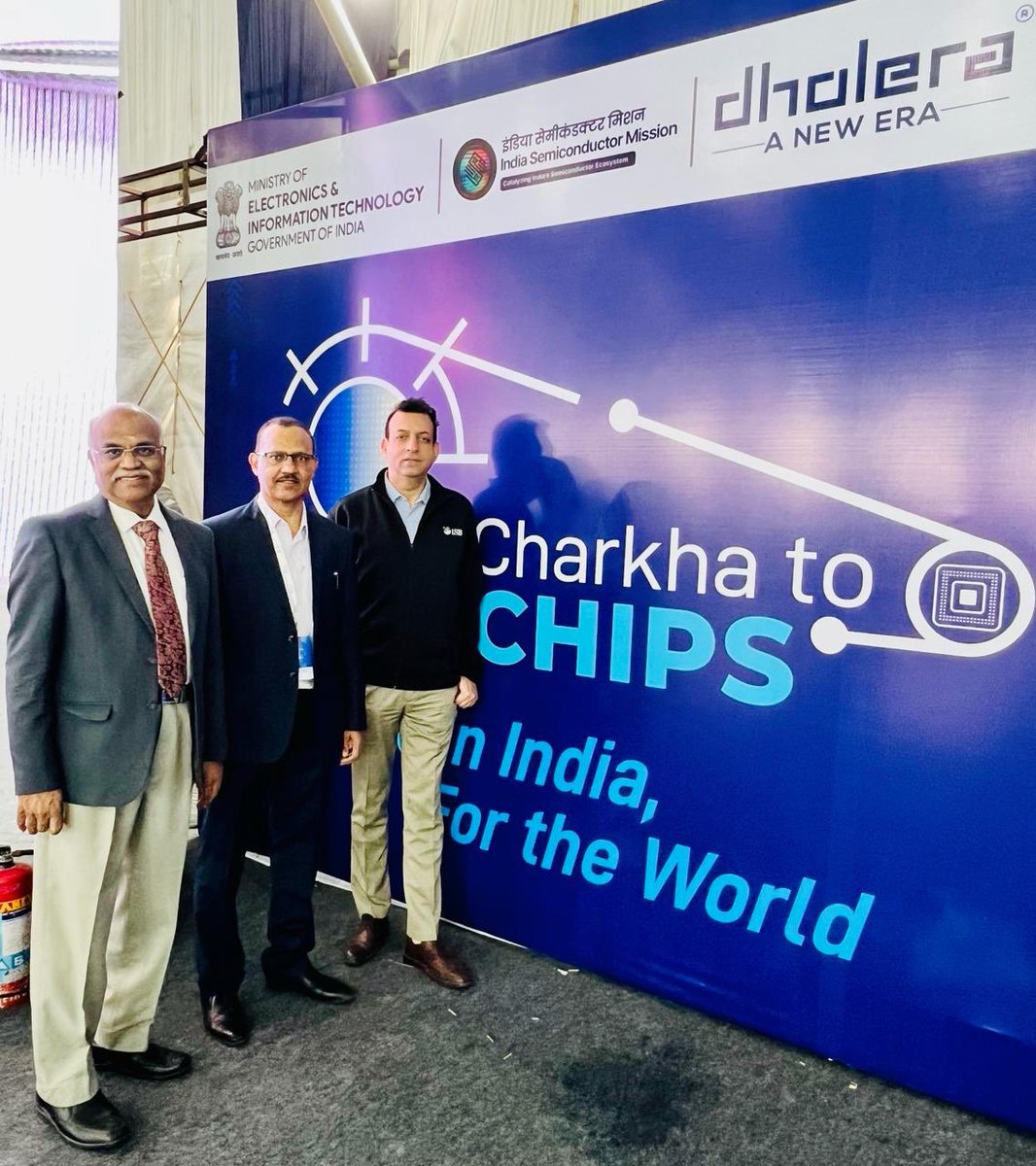 India's first semiconductor Fab in Dholera marks a historic leap from Charkha to chips, bridging ancient civilization to modern digital transformation. @TataCompanies spearheads with support from @GoI_MeitY @mygovassam @MyGovGujarati @narendramodi @Rajeev_GoI @AshwiniVaishnaw