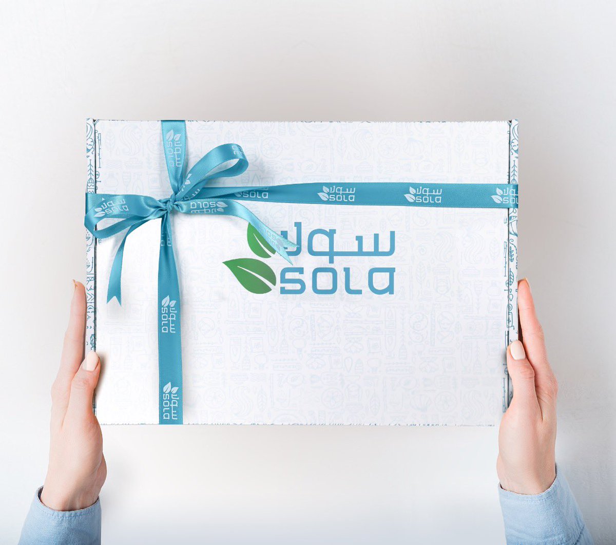 solasaudi's tweet photo. اكتشف جمال الحب في لحظاتنا المفضلة. اهدي منتجات سولا المذهلة لأحبائك واجعليهم يشعرون بالحنان والاهتمام الذي يستحقونه. ❤️❤️ https://t.co/lzFRk8O5r6