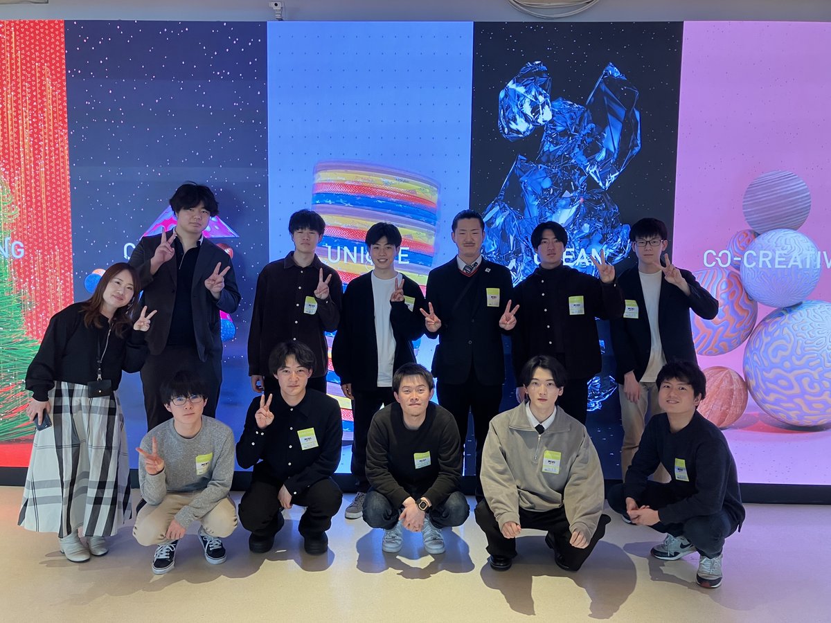 HR_mixi's tweet photo. CA、DeNA、MIXIで一緒に取り組んでいる #BITVALLEY プロジェクト🖥️
協賛した『高専ビジネスコンテスト in 鈴鹿高専 2024』で企業賞を受賞した皆様を3社のオフィスツアーに招待しました👏👏👏(写真はMIXIオフィス)
またどこかのハッカソンやイベント、インターンなどでお会いできたら嬉しいです🥰 https://t.co/Jlv0PjC4G9
