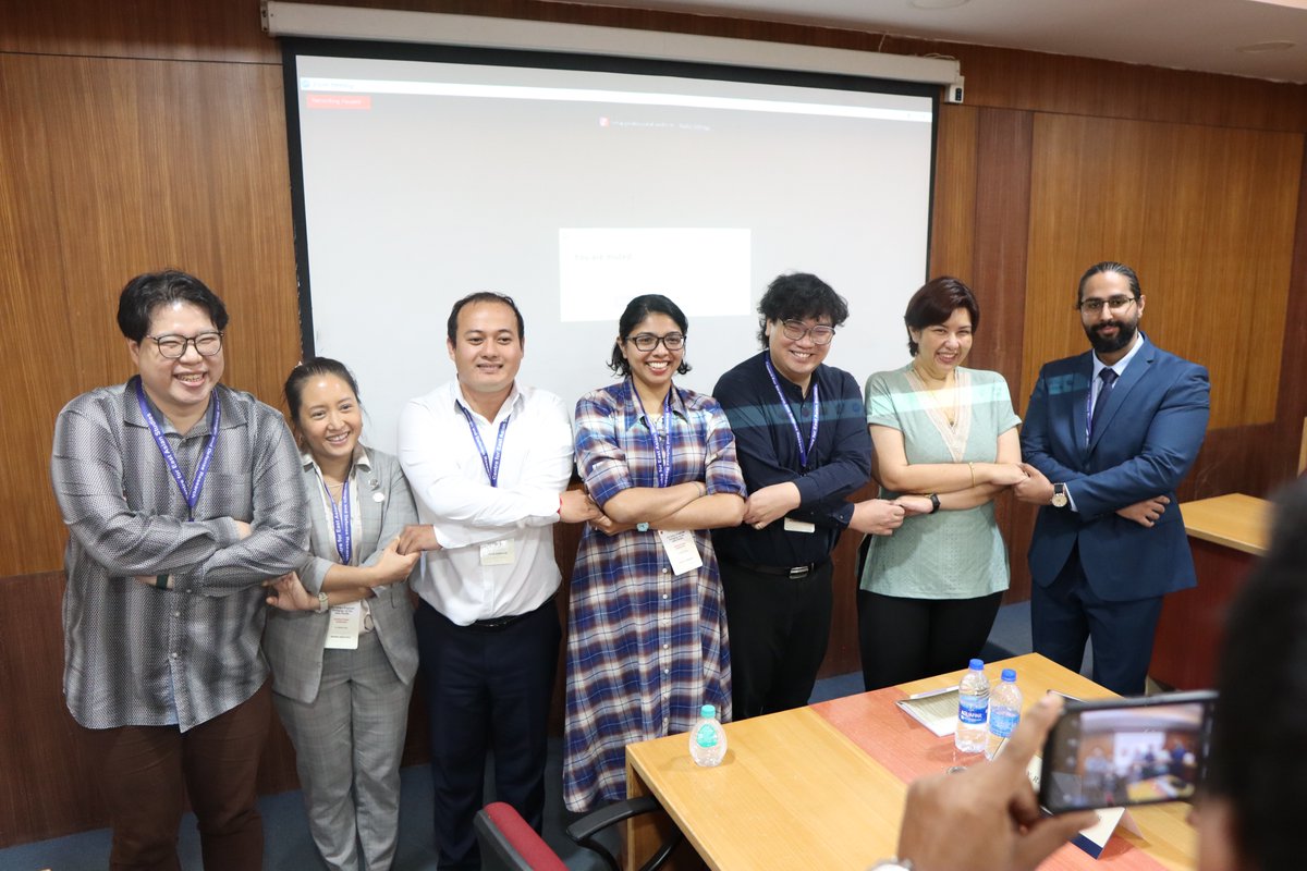 Over 3 days, we discussed and debated a regional pedagogy to understand and study the #IndoPacific. Our challenge was to find the right balance between regional and global understanding of the region's issues. @USAndChennai @HappymonJacob @ThatBenLoh @MuniraMustaffa…