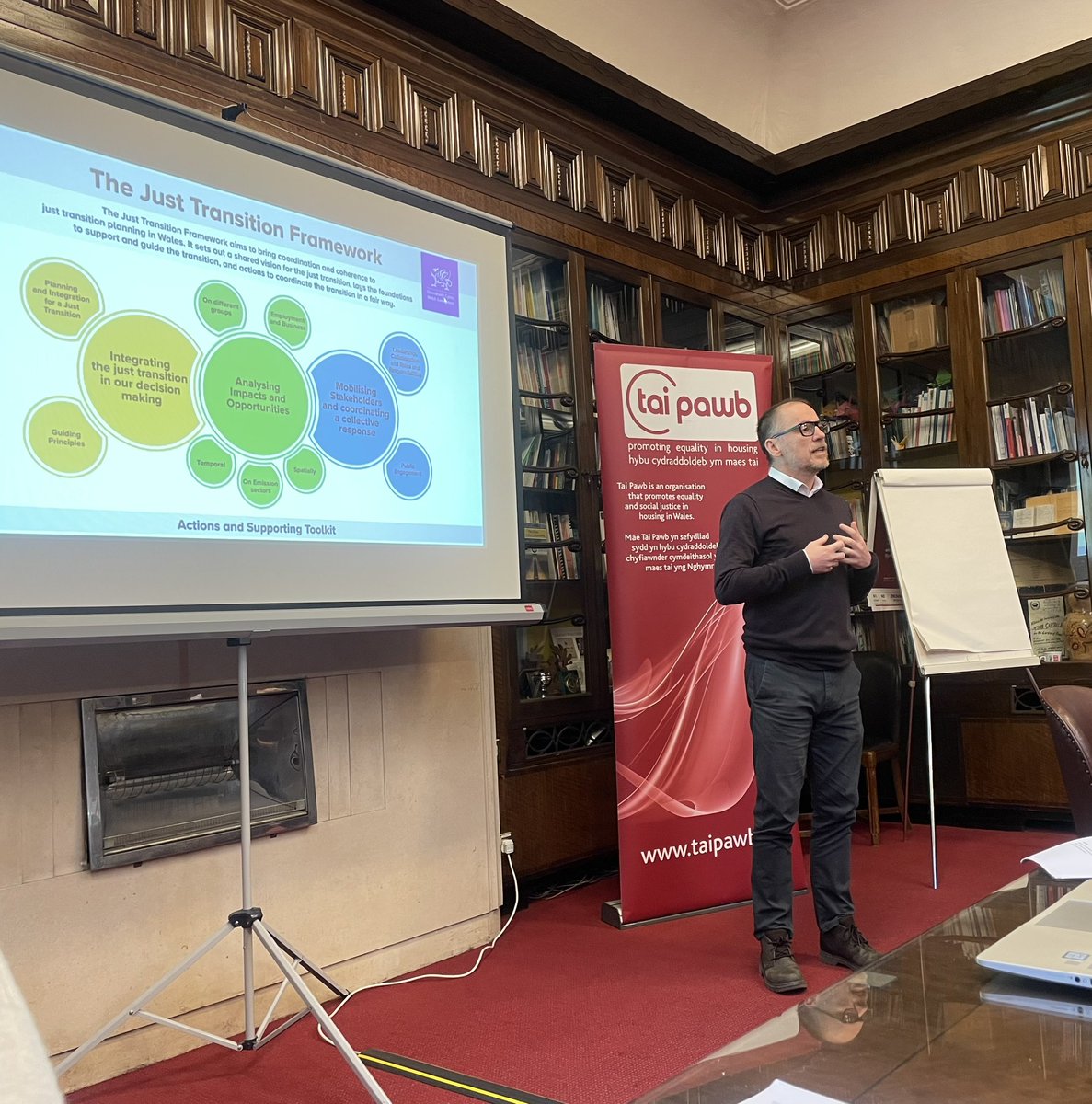 Today’s workshop is looking at Equitable Climate Crisis. 27 people around the table from various perspectives and partnerships all with the aim of giving a fair and just transition to net zero for social housing and the PRS. A collaboration between <a href="/OUCymru/">The OU in Wales</a> and <a href="/TaiPawb/">Tai Pawb</a>