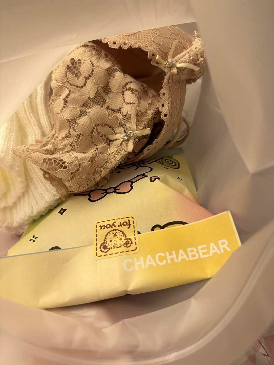 梦中情内衣💜
今天发了一套客人定制内衣
丝袜用小袋子分开装🧺 https://t.co/KEYAFoO4EB