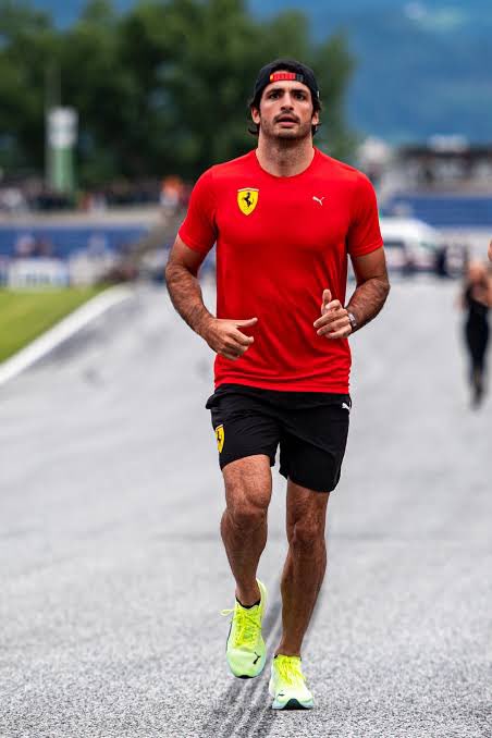 🏃 Best way to start the day!
🗒️ Beta Signup 🗒️
bit.ly/48x4YLN
.
.
.
#igniteyourdrive #dailyquote  #dailyquotes #fitness #dailyinspiration #rise #gm  #dreamcar #driftlife #rally #f1 #carlossainz