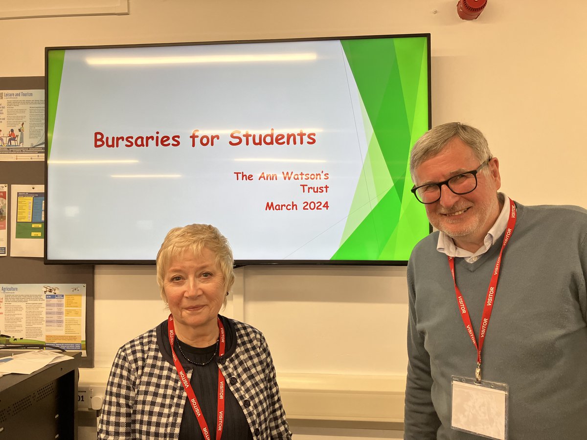 We welcomed The Ann Watson's Trust to the Sixth Form to discuss bursaries for qualifying students and the application process to be considered. These will have a massive positive impact on the education of learners. Thank you for your support!
#AnnWatsontrust #holdernesscampus