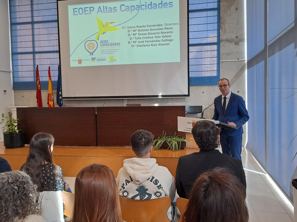 Educarm tweet media
