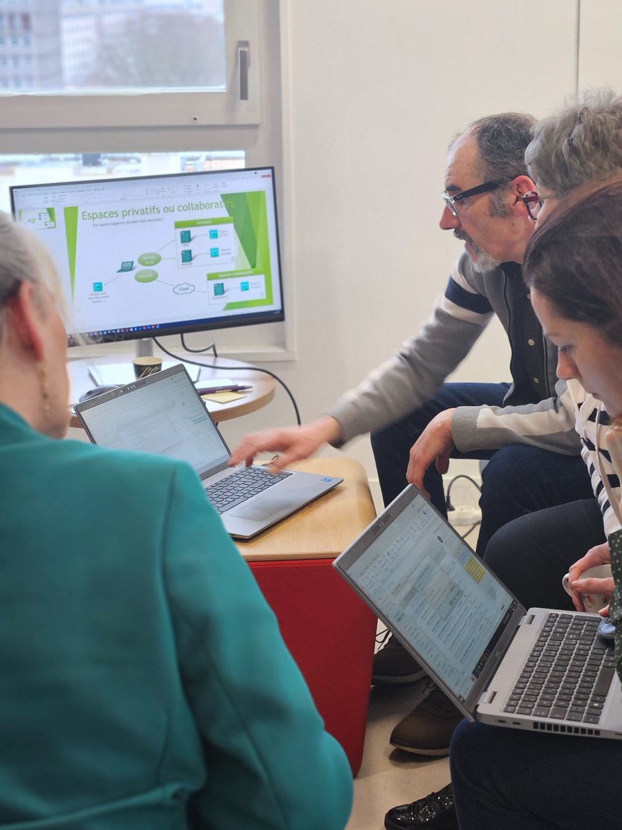 Habitat 76 participe au Digital clean up day, la semaine dédiée au nettoyage numérique!
L’enjeu ? Prendre conscience de l’impact environnemental du numérique. L’objectif de l’entreprise ? Supprimer 1,5 To de données!
Les collaborateurs sont prêts à relever le défi!