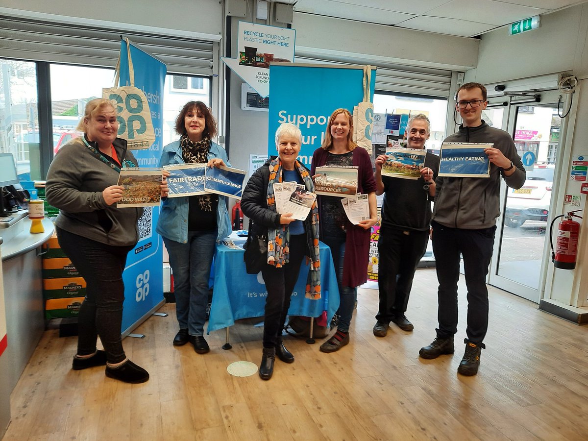 Fantastic @coopuk #JoinInLive event #Fulbourn! Wonderful to see @Stephen_Pioneer @penchinny & local cause @Wellbrahams #Wellbeing @skhouryhaq @RebeccaBirkbeck @DSM_Pres_Coop @SamInNotts @DebbieJaneWilli @CoopNMC #SucceedTogether #CoopNMC 💙