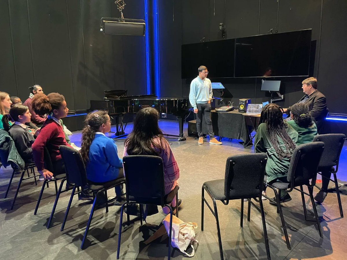 🙏 to @larry_goves for welcoming our Composers Club to @rncmlive again this term ✏️🎵🎹 We had a fab time exploring improvisation, graphic scores and extended techniques. Looking forward to our Composers Showcase in a few weeks, where we'll be sharing some of our original music!