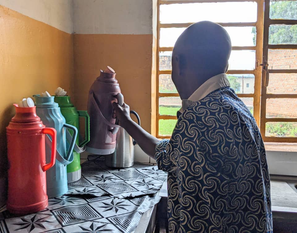 SACCA_Rwanda's tweet photo. Our success with #ENABLEProject is remarkable due to the adept use of individual assessment skills. Pierre, a person with a disability at Home of Peace, handles hygiene upkeep and household chores. Despite doubts, a thorough assessment shows everyone's capability. https://t.co/DspPsiMn4q
