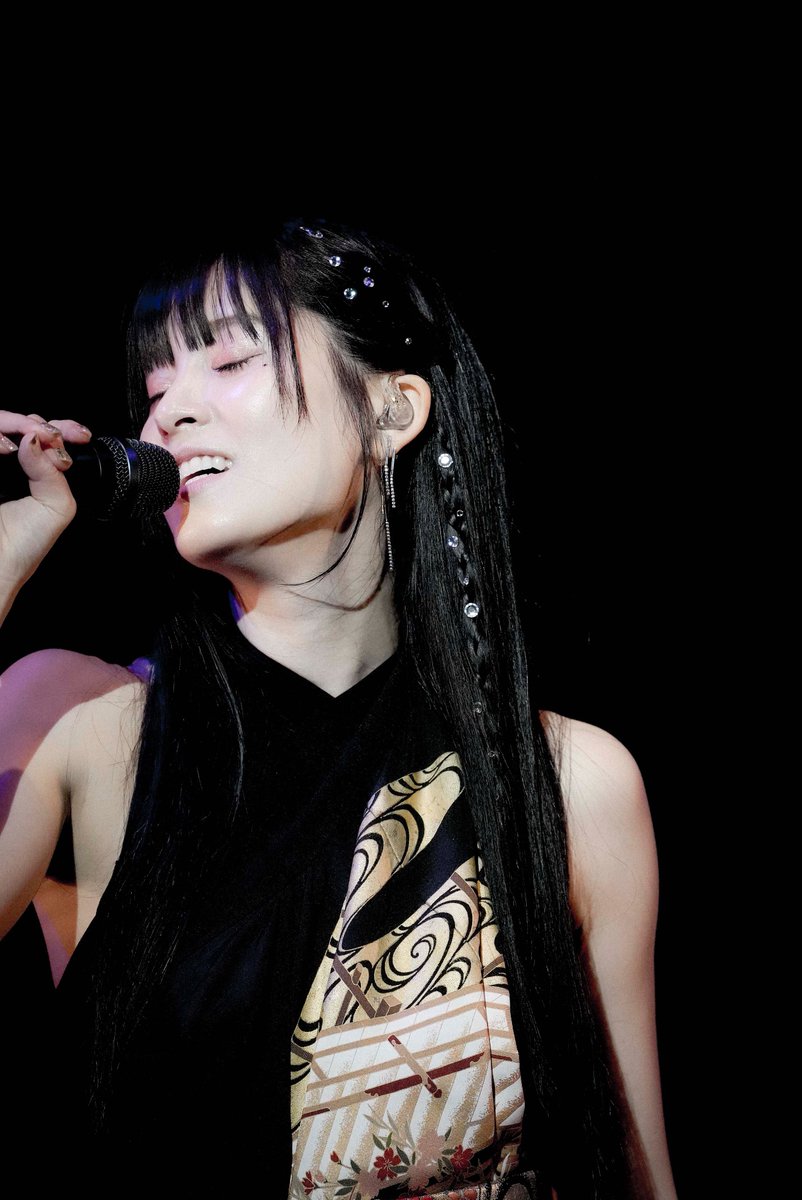 KeikoStaff's tweet photo. Billboard Live大阪翌日に「夕闇のうた」リリイベ！
今年度の卓上カレンダー申し込みスタート！！
そして今夜は #戦国妖狐
第10話！！！
告知盛りだくさん嬉しいな。♡
皆様、是非よろしくお願いします！
KEIKO
📸 @kamiiisaka https://t.co/1cHySgdOgb