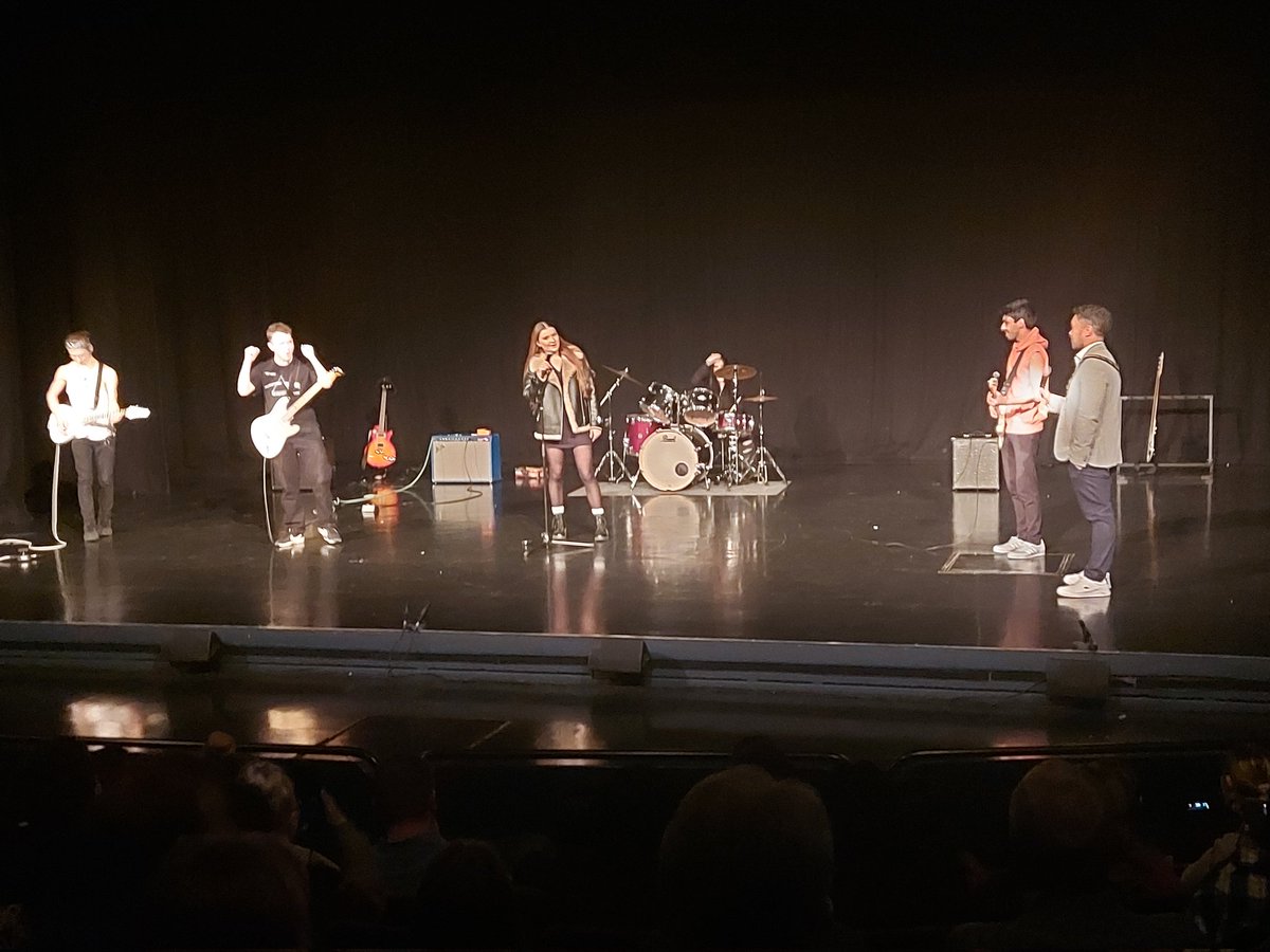 MattStevenage's tweet photo. Wow what a show. Congratulations to our amazing @petmyla Cllr Myla Arceno, Mayor of Stevenage along with all those who performed at, supported and sponsored this amazing event last night. You should all be very proud 👏 https://t.co/qCGHPhf8IZ