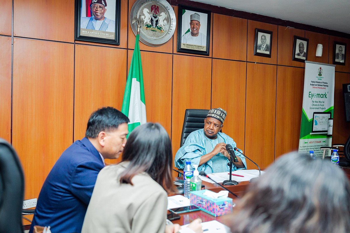 atikuabagudu's tweet image. Yesterday, I  welcomed a delegation from the China-Africa Economic and Trade Promotion Council to my office. 

The visit symbolizes a bright future for China-Nigeria relations and dedication to collaborating for the benefit of both nations.