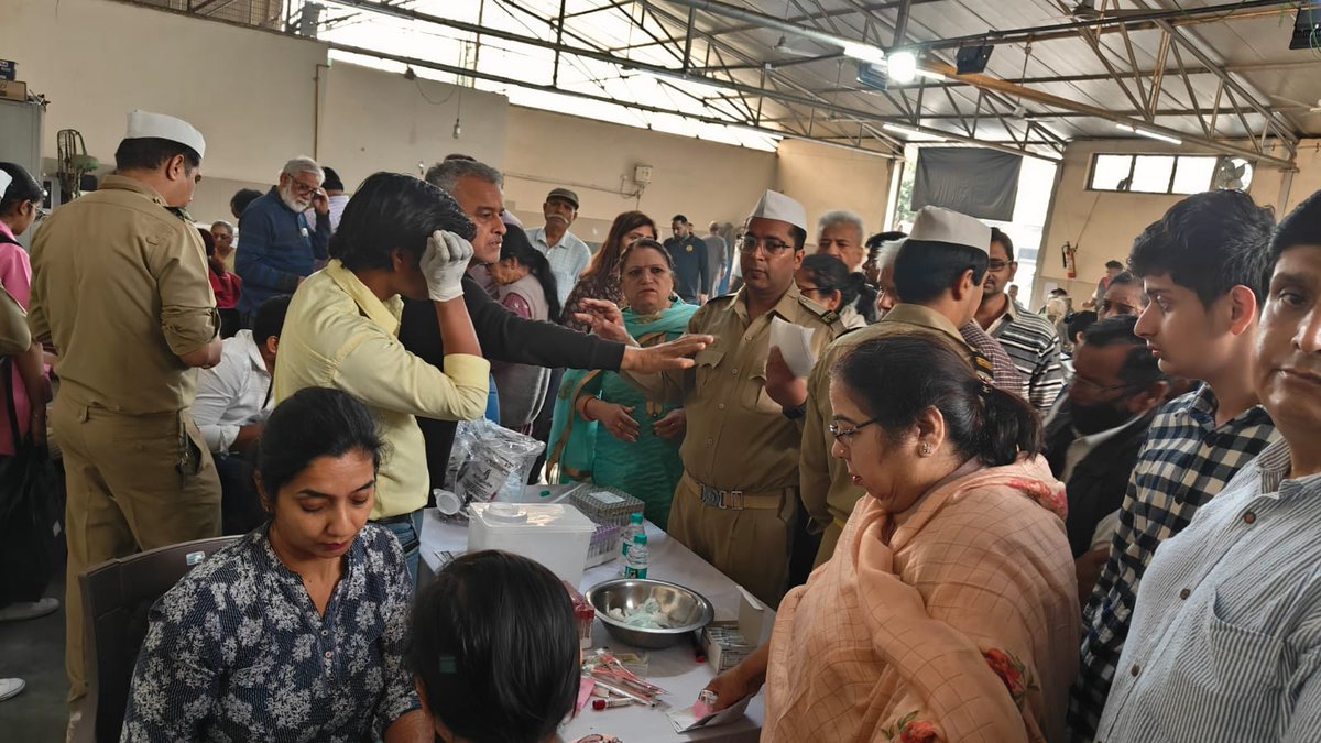 nikhilmohurle0's tweet photo. Regular health check-ups: your key to staying ahead of the game.

Service with Humility ~ A Health Screening Camp organized by Sant Nirankari Charitable Foundation
#servicewithhumility
@sncfoundation https://t.co/fkSomJ3LEZ