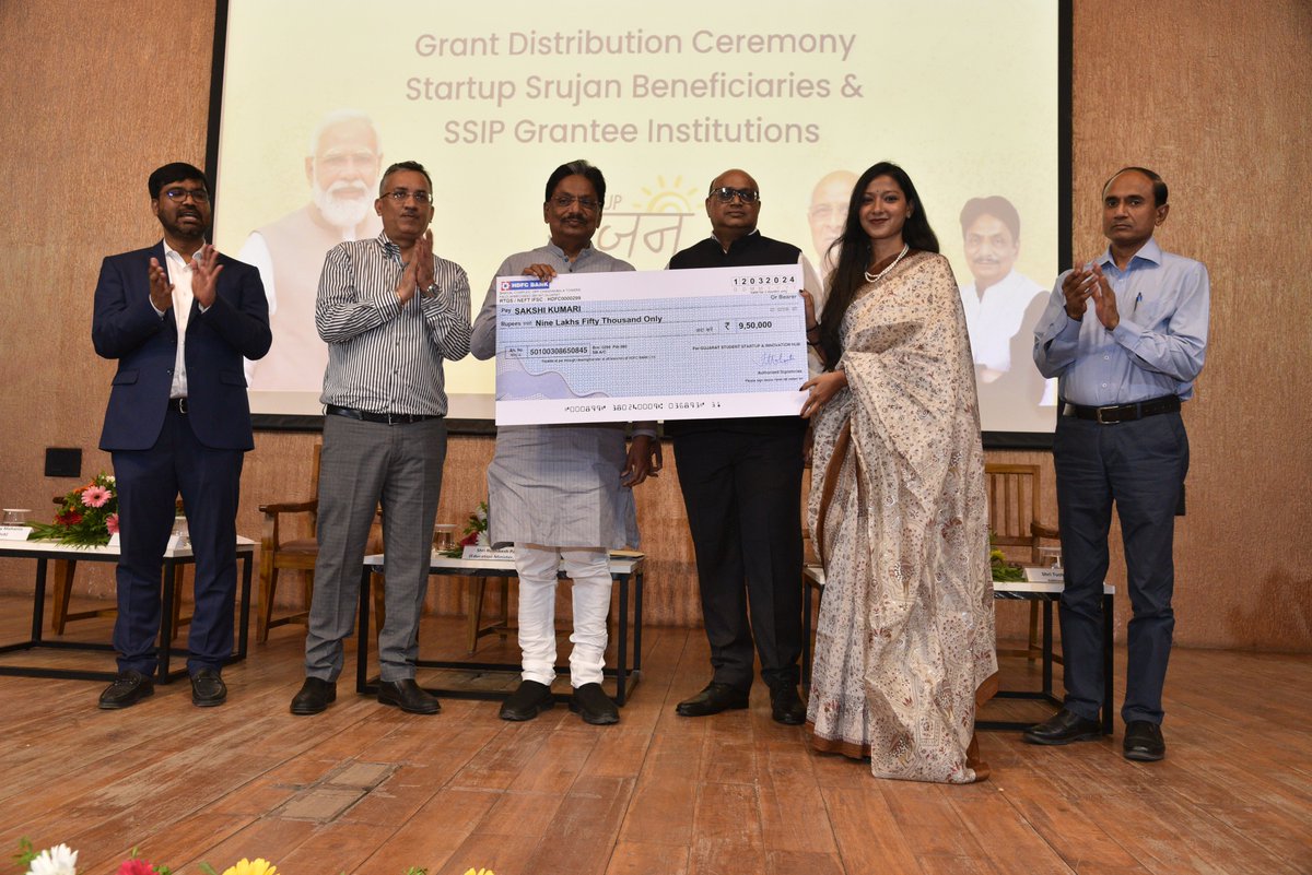 Yesterday, i-Hub distributed the Startup Srujan Seed Fund Support (S4) grants of 6Cr to 103 Startups/Innovators which were of a diverse range of 27 different Sectors. Notably, 27% of these were women-led startups.