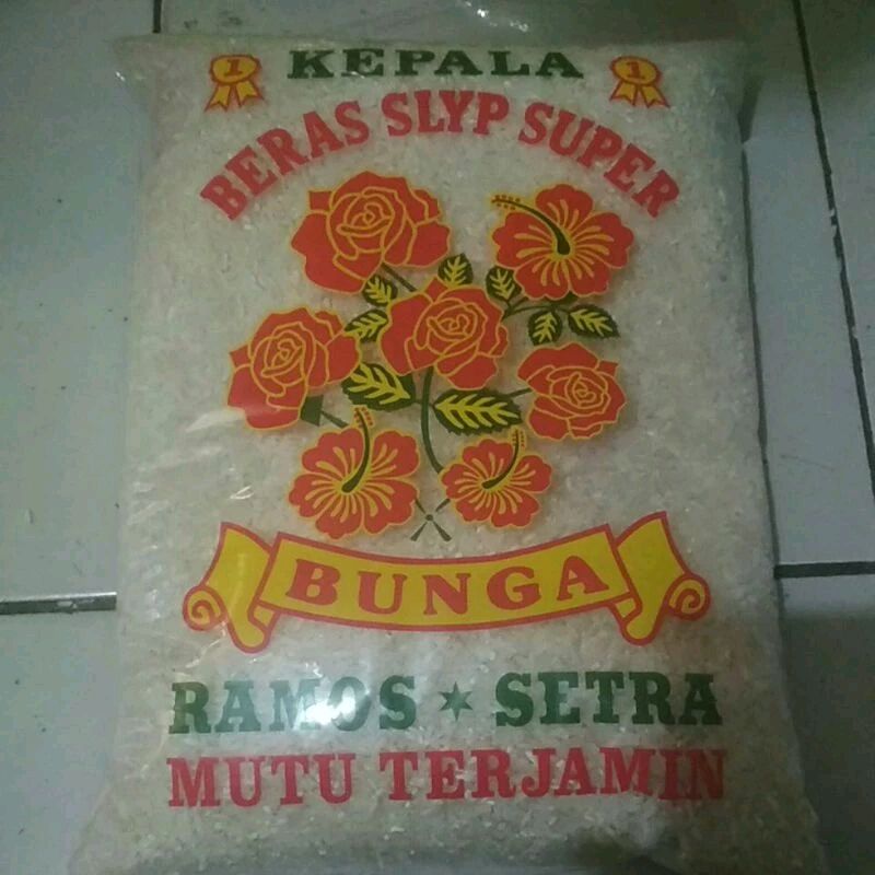 BenediktusFrian's tweet photo. Cek Beras cap bunga &amp; Rojolele 5 liter dengan harga Rp51.500. Dapatkan di Shopee sekarang! https://t.co/syexGGWMAu https://t.co/4bKvdIcKzI
