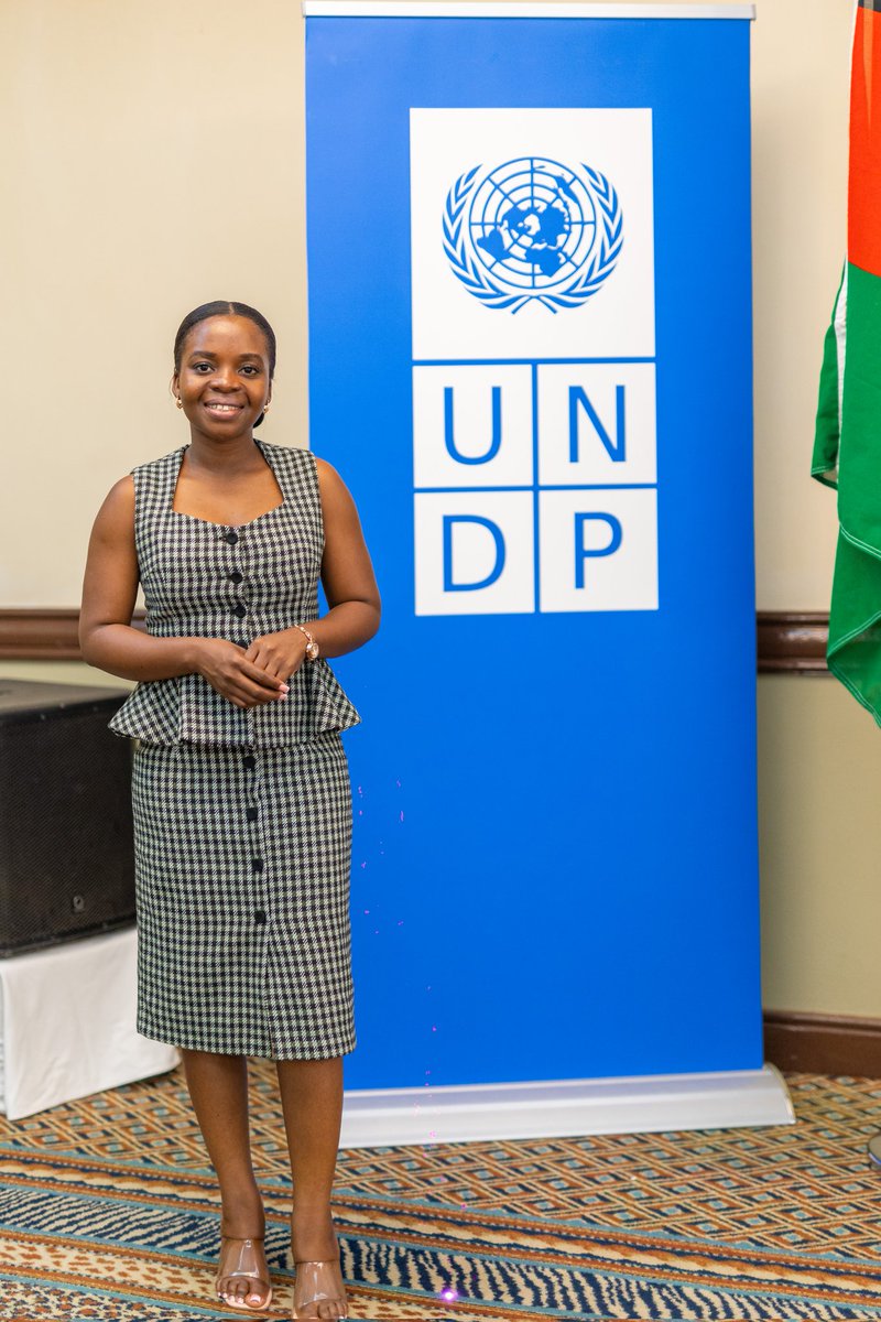 Thrilled to have been a part of the roundtable conversation on breaking barriers hindering the empowerment of women and girls. In the limelight of the women's month; gender equality is key in accelerating the SDG's agenda
#WomensHistoryMonth  <a href="/undpmalawi/">UNDP Malawi</a>