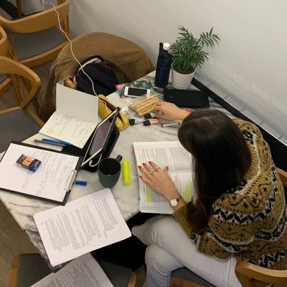 pilatesgirly's tweet photo. overpriced coffee and long study hours https://t.co/tdj8bWDLoQ