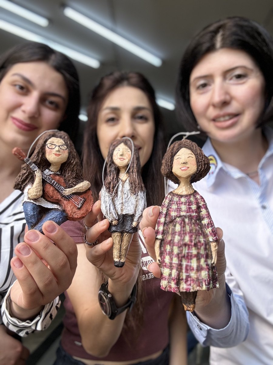 inc_ogma's tweet image. ✨ Each year, Ogma Inc. unveils captivating surprises in honor of International Women&apos;s Day, ensuring an extraordinary celebration that leaves a lasting impression. ✨
🌟 This year, Ogma&apos;s ladies were brought to life by the talented artist at Dandelion Art Gallery.🌻

#OgmaInc