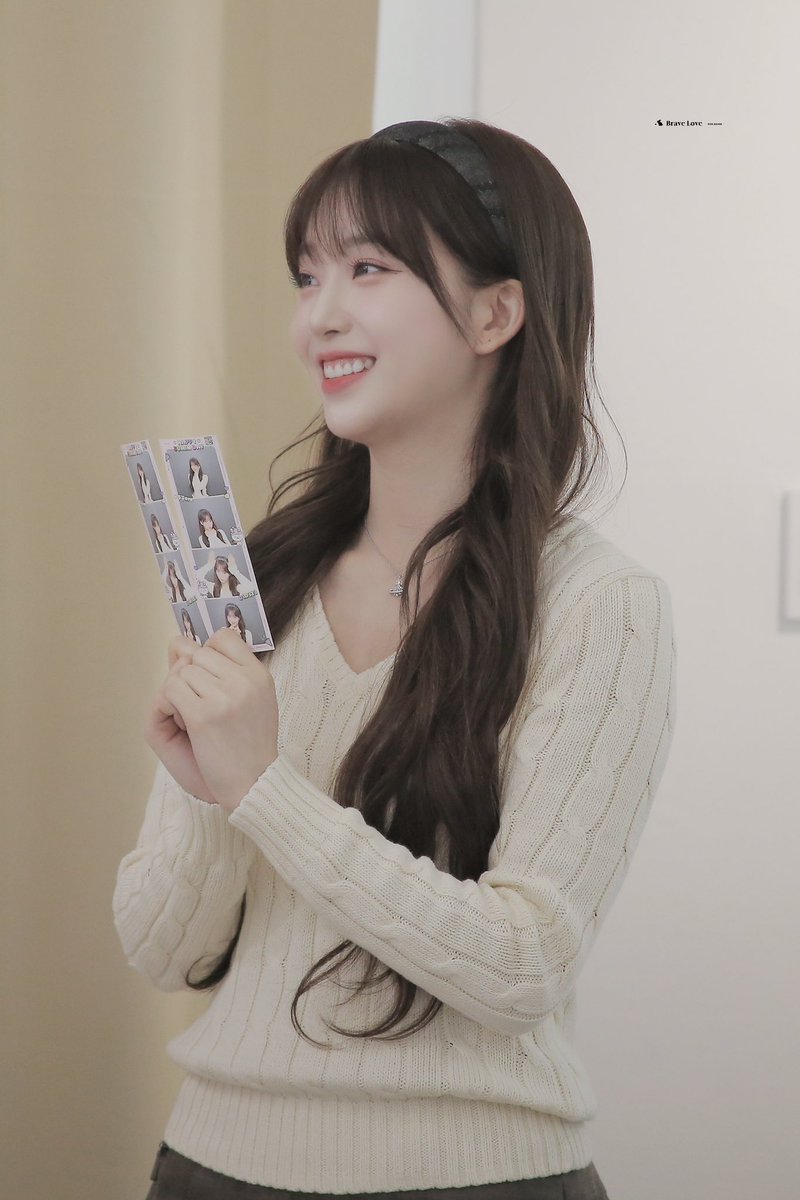 bravelove313's tweet photo. 너무 예뻐💓

#HAPPYSUMINDAY
#봄의_요정_뚬뚜미의_탄생일
#수민 #SUMIN #스테이씨 #STAYC https://t.co/5d8E21cb8j